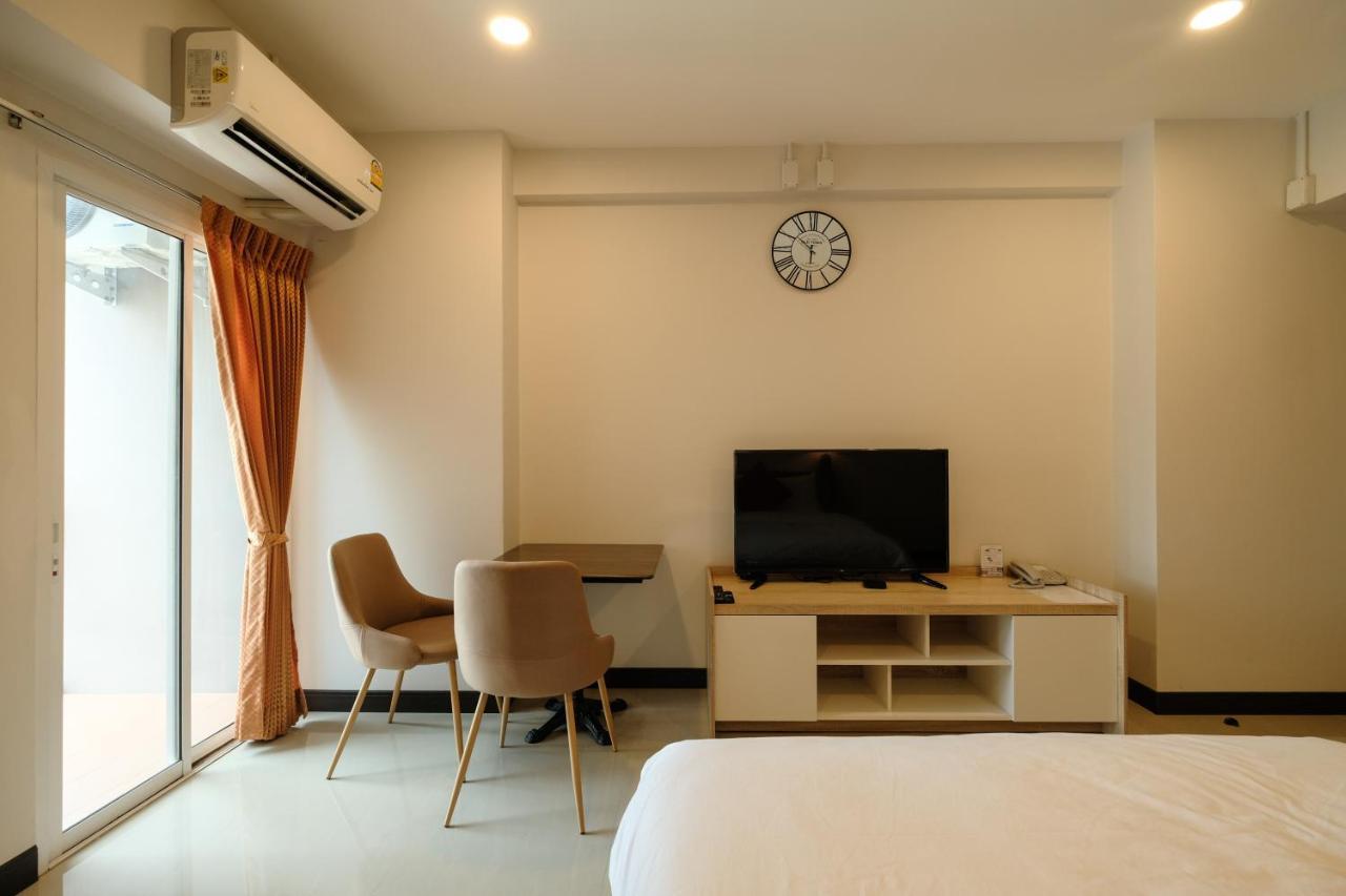 U Sabai Hotel Банкок Екстериор снимка