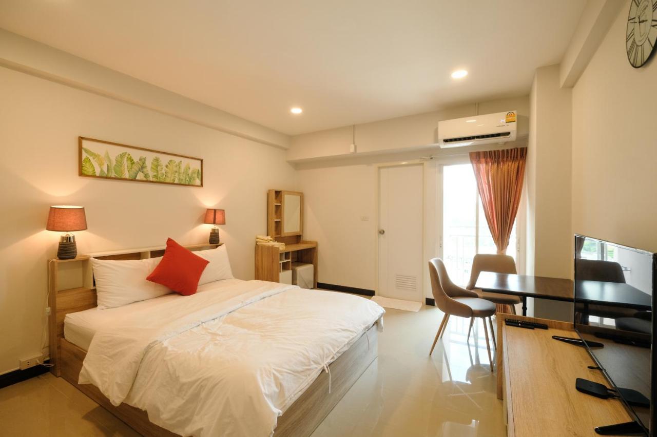 U Sabai Hotel Банкок Екстериор снимка